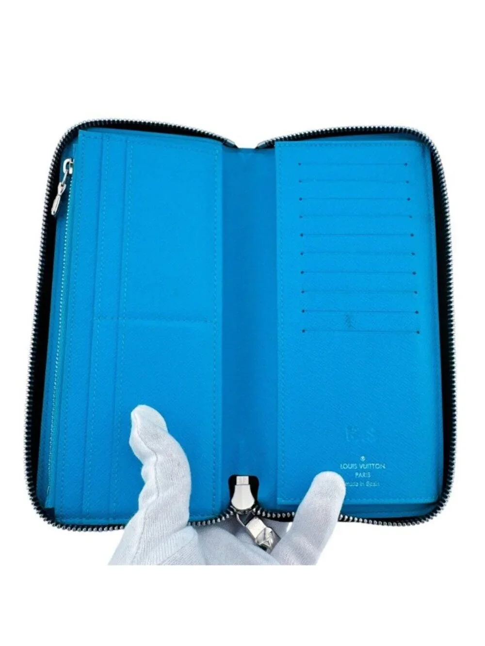 Louis Vuitton Zippy Wallet Vertical Taigarama Leather Blue